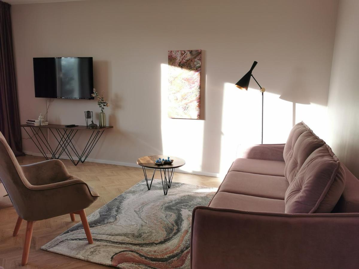 Cosy Old Town Apartment ไคลเพดา ภายนอก รูปภาพ